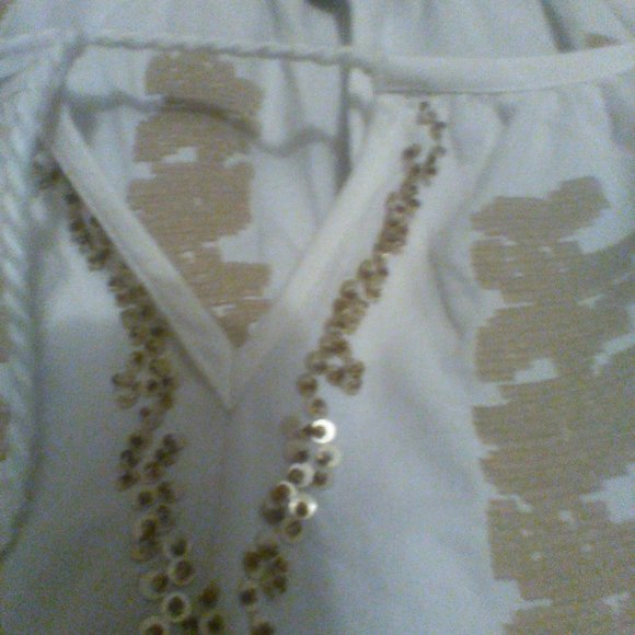 Tunic - Picture 2 of 10